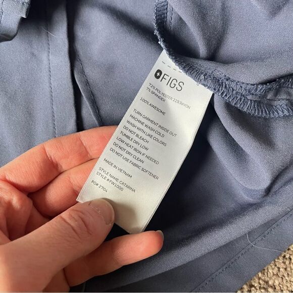 Figs Women's XS Scrub Top - Picture 5 of 7
